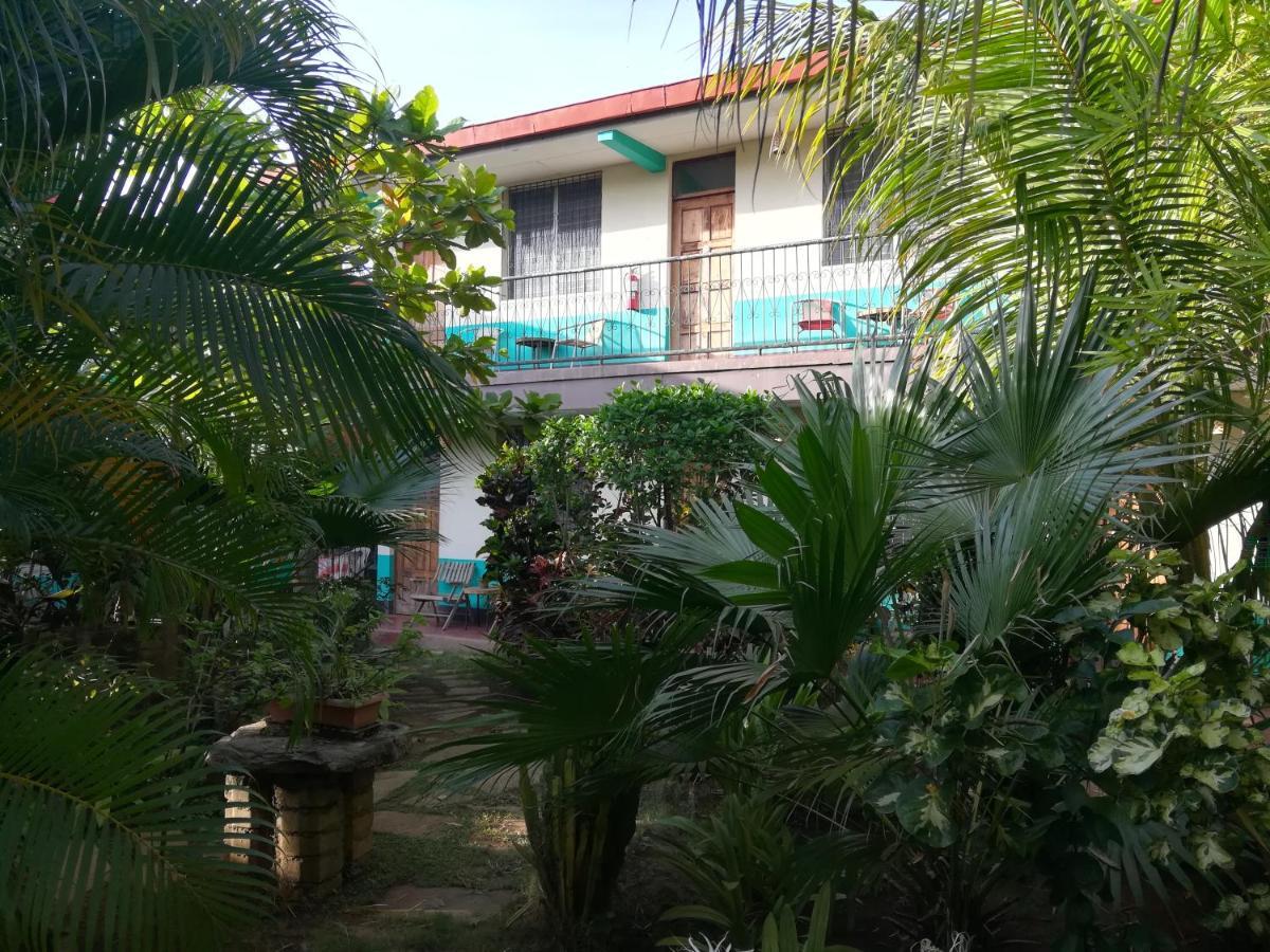 Harvest House Nicaragua Hotel León Exterior foto